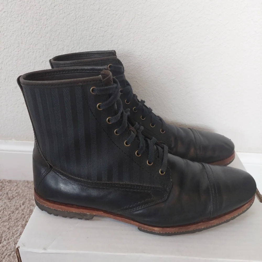 Timberland Boot Company Bardstown Cap‎ Toe Boots Size 9